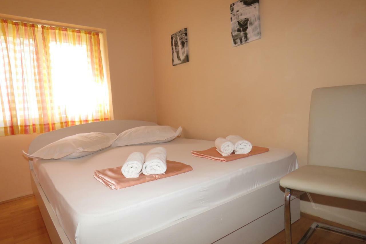 Apartment Central City Makarska Ngoại thất bức ảnh