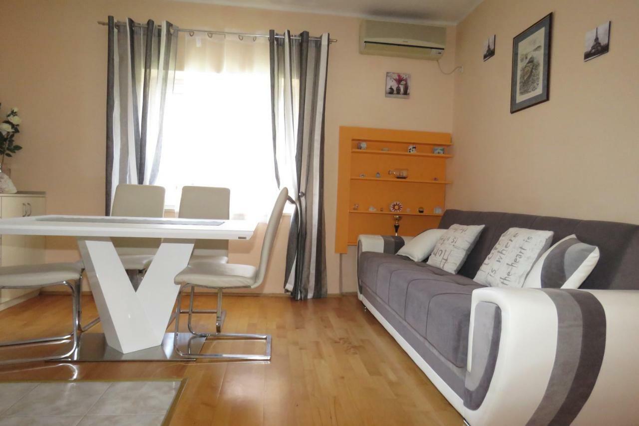 Apartment Central City Makarska Ngoại thất bức ảnh